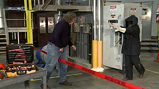 Electrical Safety For Qualified Workers - Concise Version